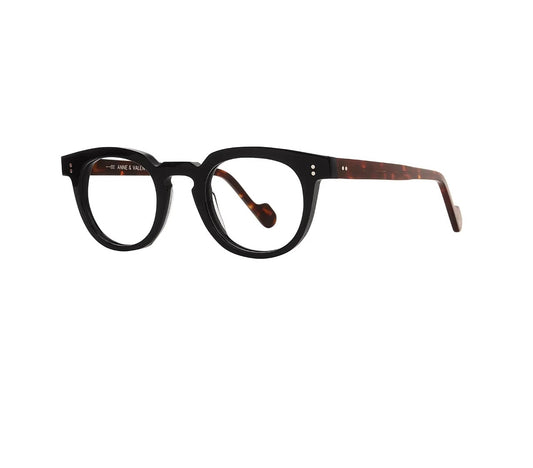 Anne & Valentin Dryden