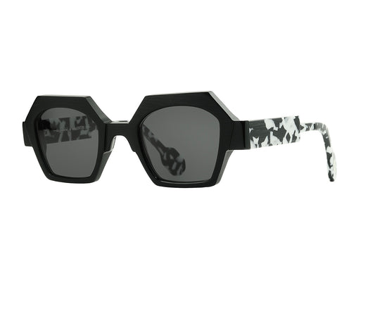 Anne & Valentin Spy